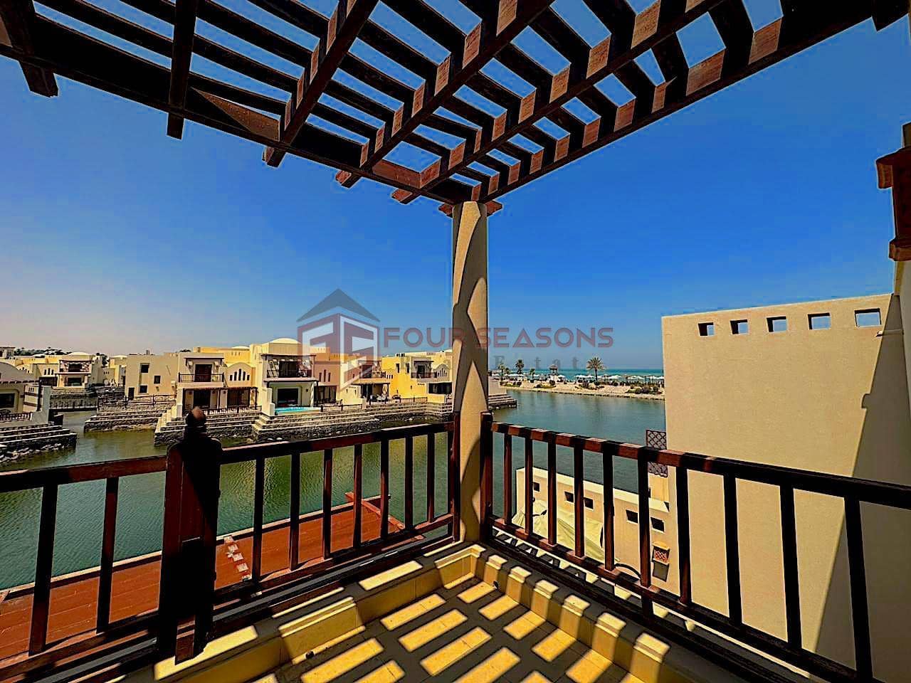 LUXURY VILLA 2BR LAGOON VIEW WITH PRIVATE POOL
